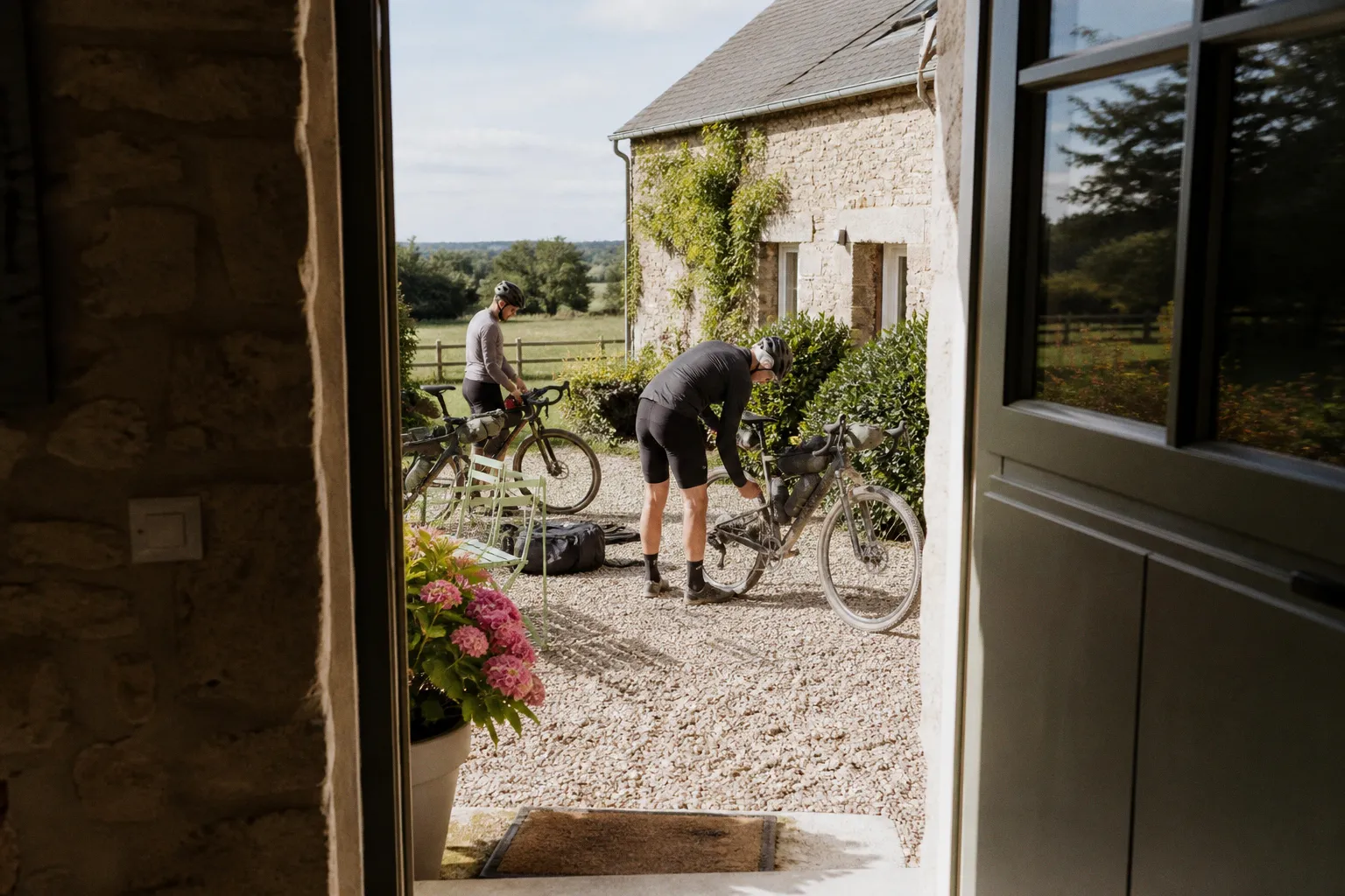 Accueillir les cyclistes du championnat de gravel : les clés pour les gîtes normands
