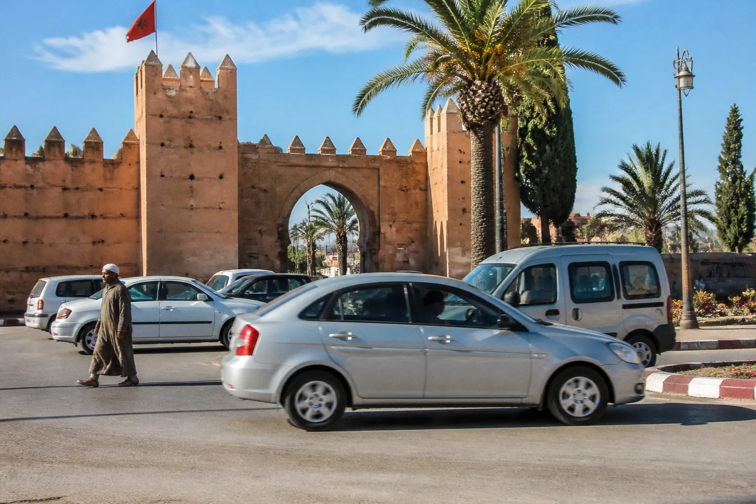 Location de voiture à Béni Mellal (Maroc) : guide pratique 2026