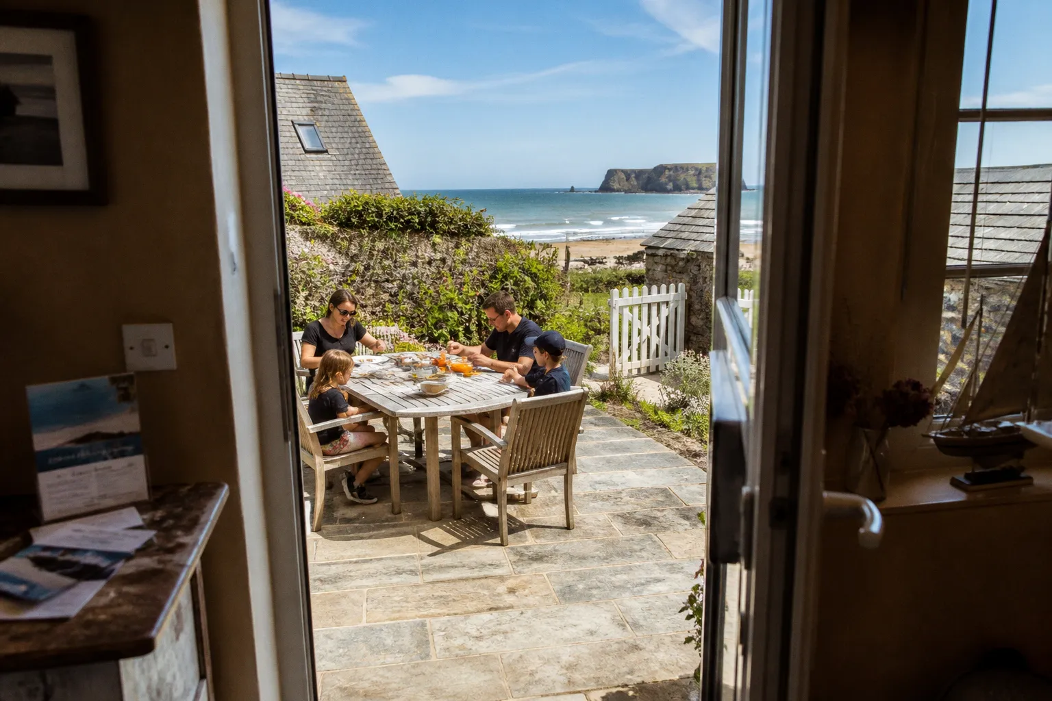 Vacances en Normandie : pourquoi le littoral normand devient le refuge estival privilégié