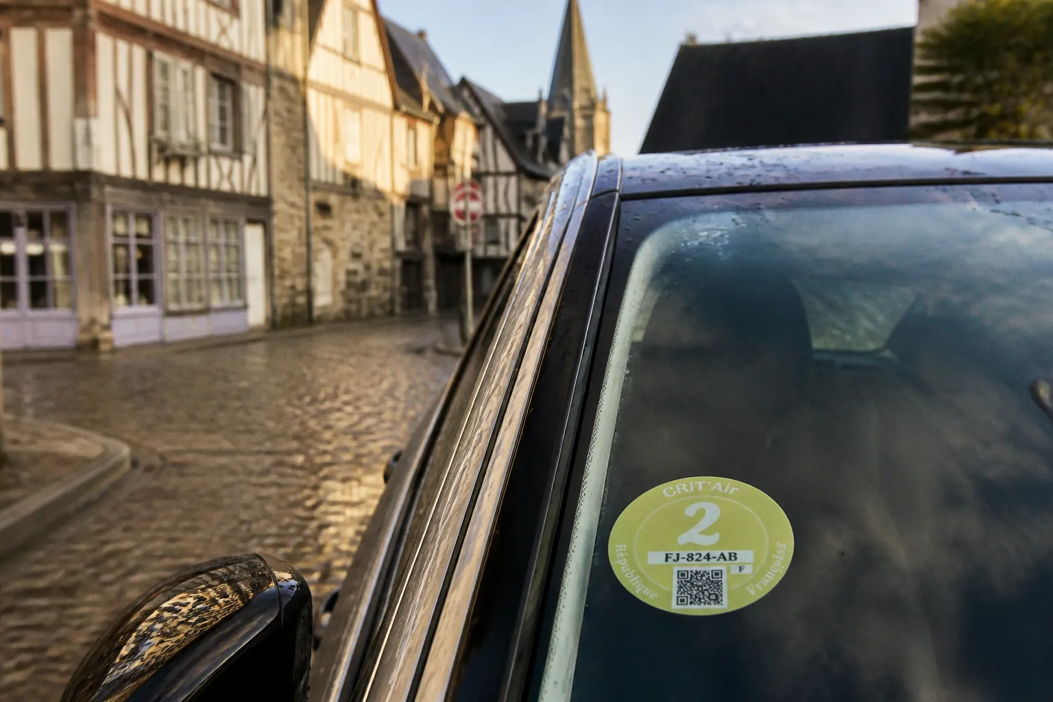 Vignette Crit'Air et voiture de location : les règles